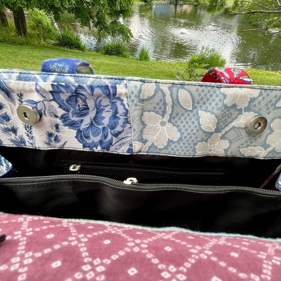 New Vibrant Unique Quilted Colorful Patchwork Tote Bag Sturdy Construction - Picture 8 of 11